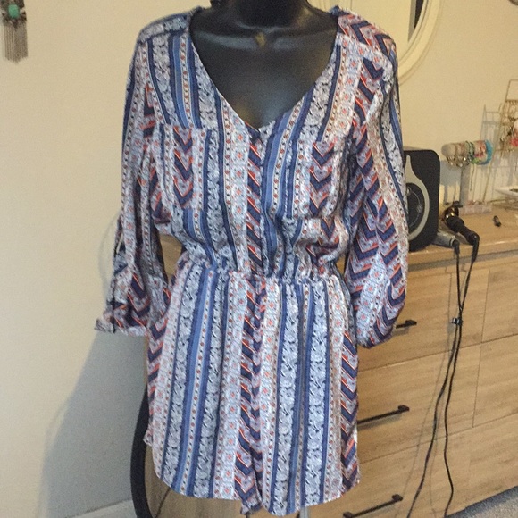 Romper - Picture 1 of 3